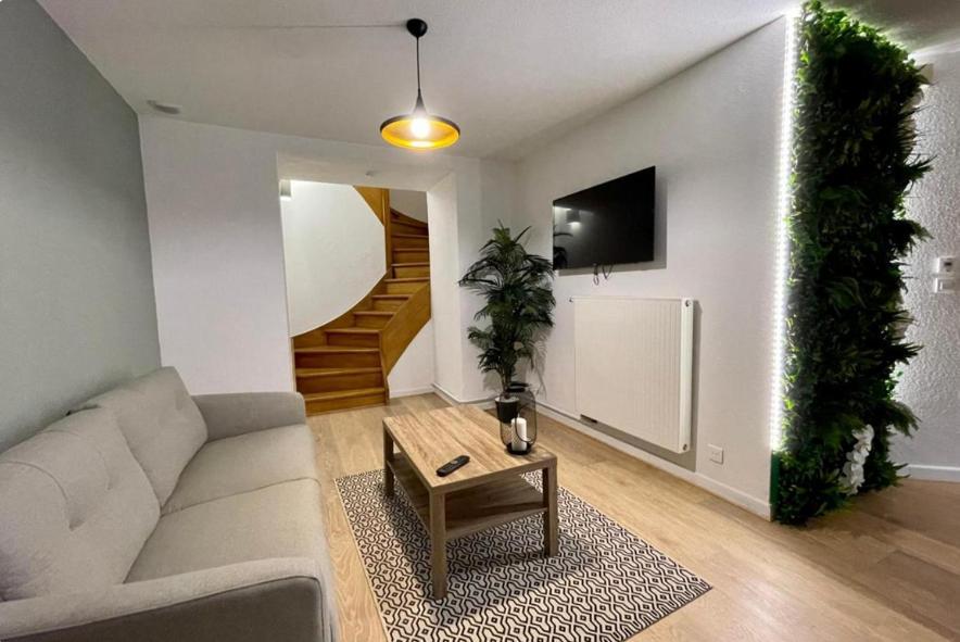 Le Triplex, Charmant Appartement, 2 Chambres Le Coteau Eksteriør billede